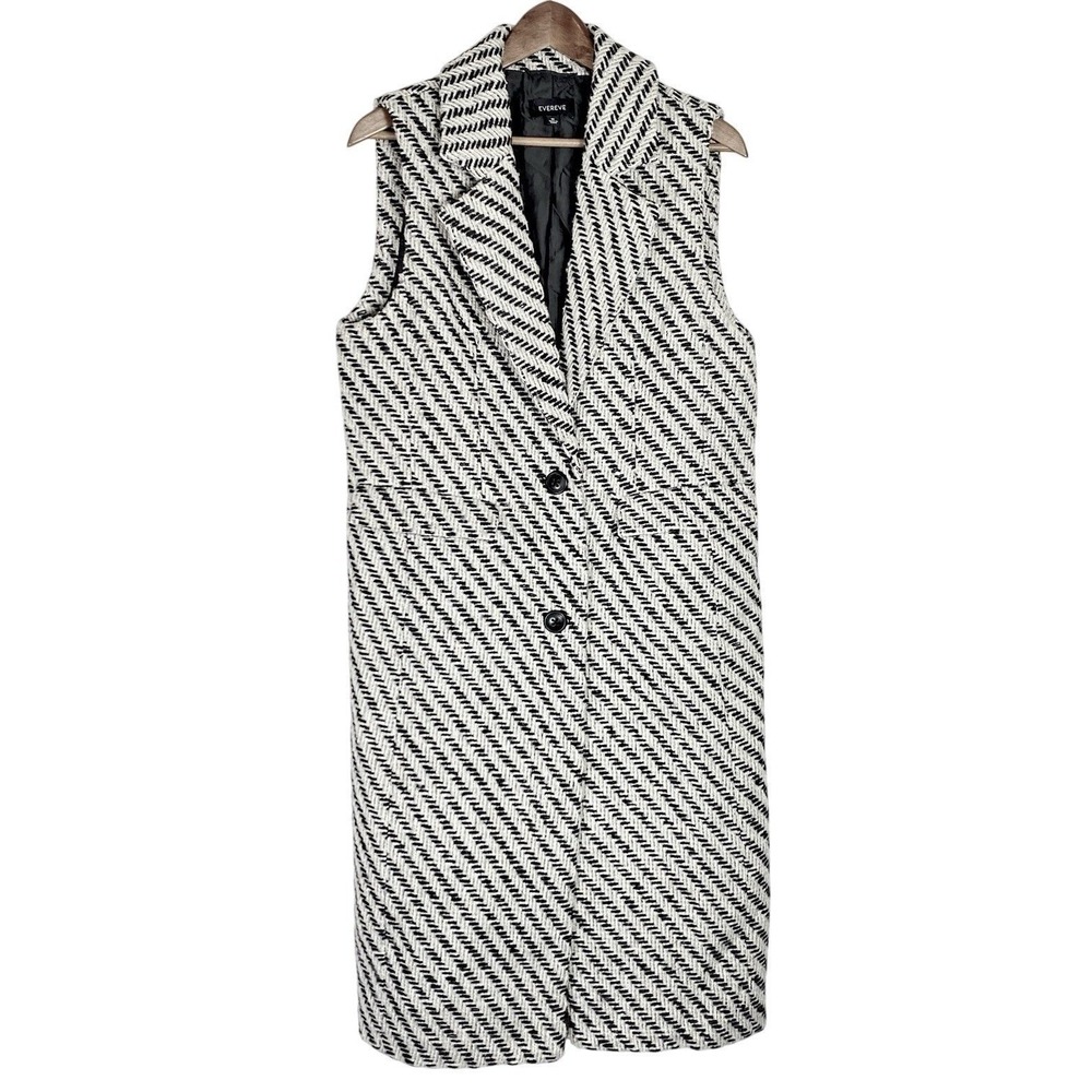 Evereve Black and White Sleeveless Long Coat Vest